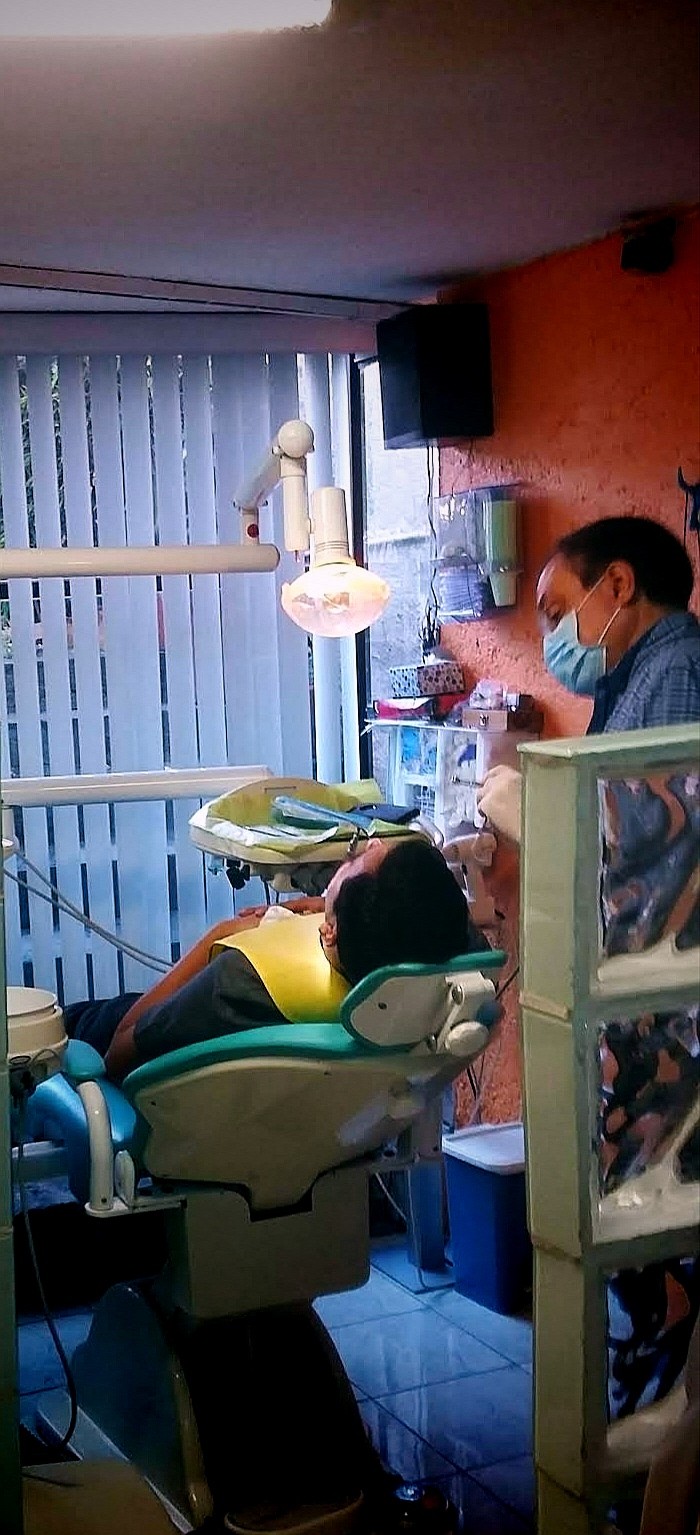 Dr. Oscar Alberto Ortega Oteo - Cirujano Dentista